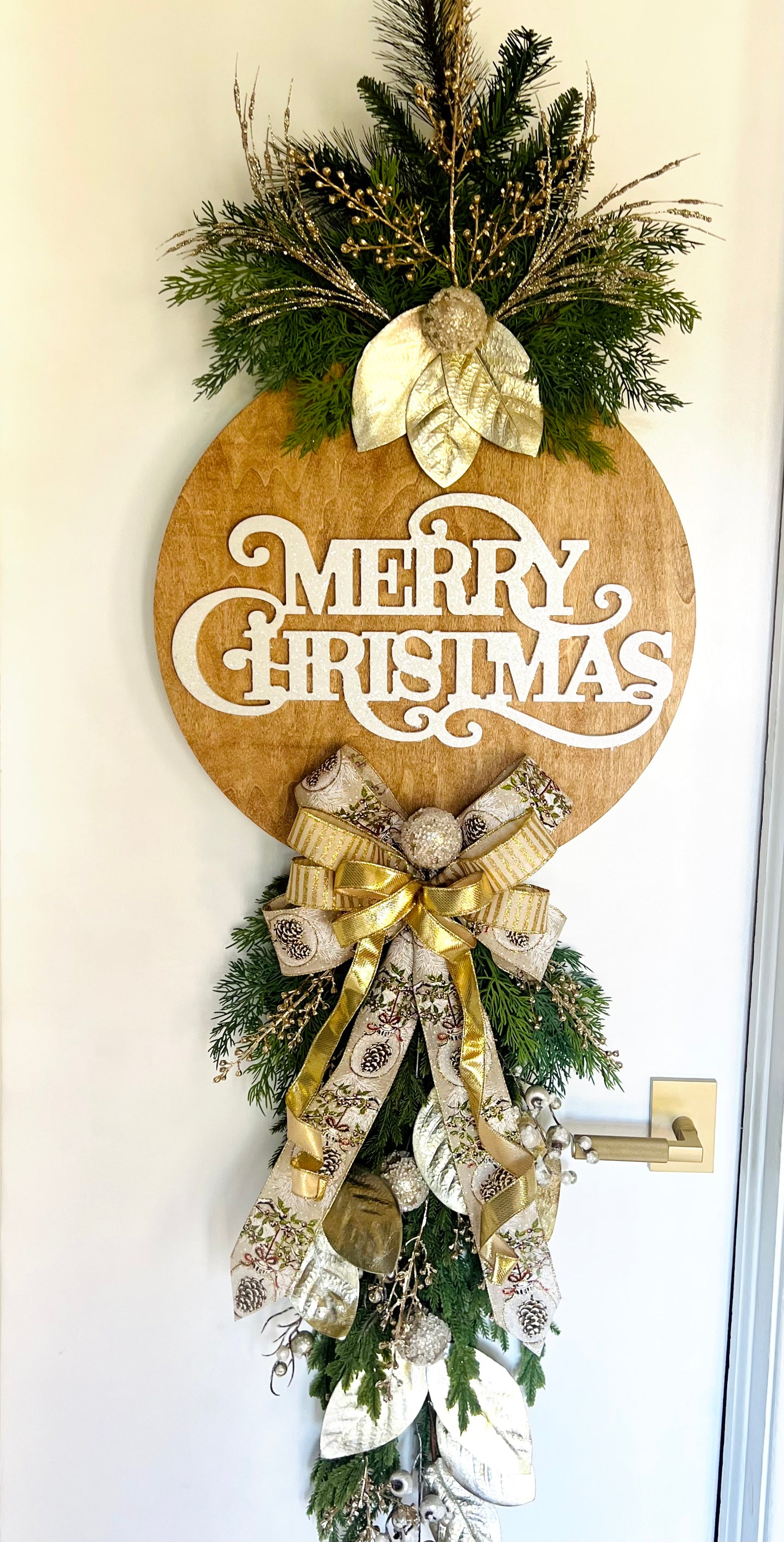 Golden Glam Christmas
