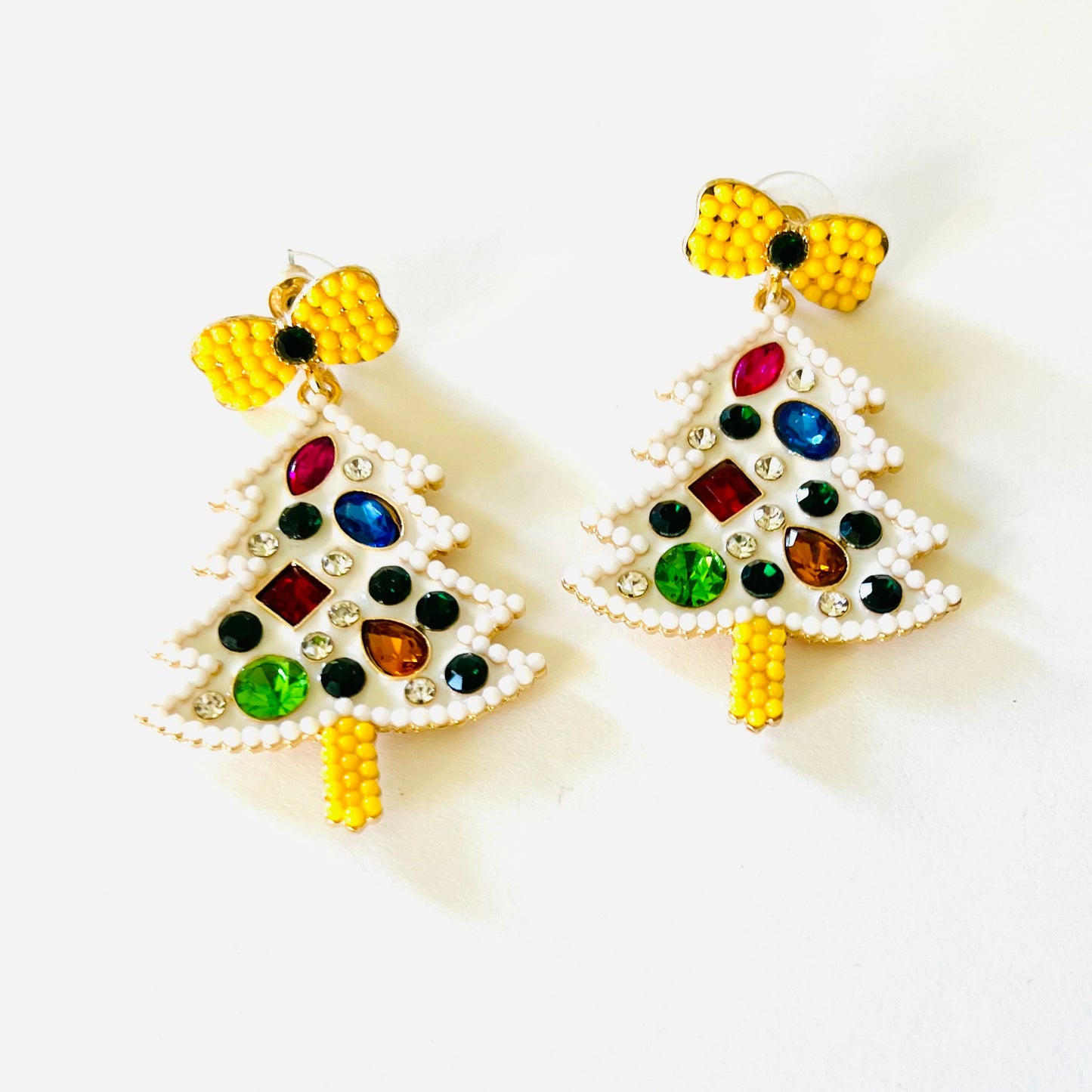 White and Yellow Glam Tree