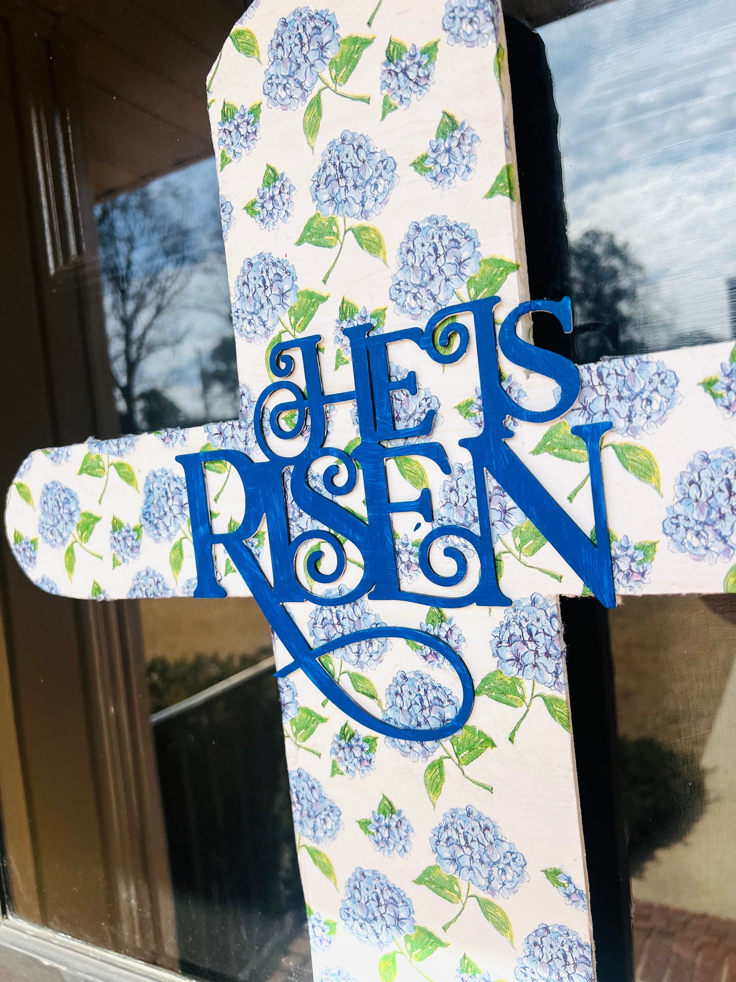 Southernly Easter Cross